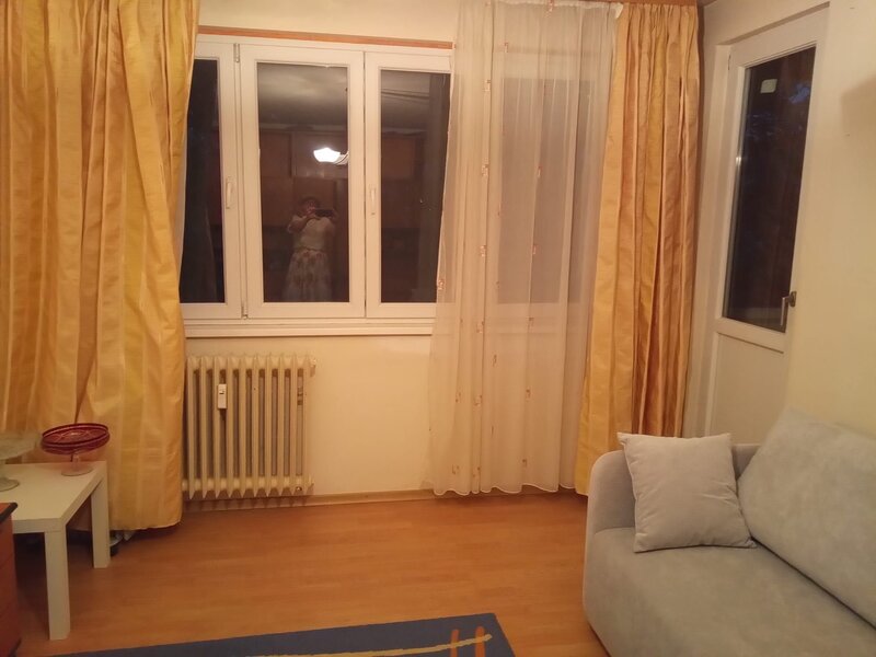 Obor, Colentina Teiul Doamnei, langa Sectia 7 Politie,8 minute Obor,